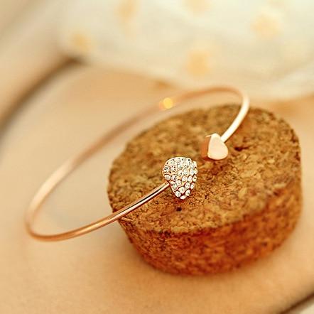 Double Heart Cuff Bracelet - FashionAngelz