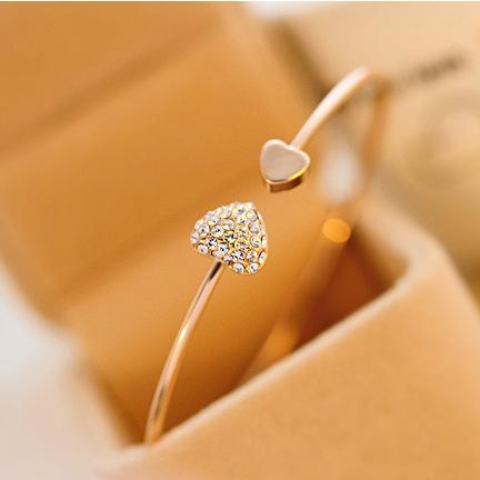 Double Heart Cuff Bracelet - FashionAngelz