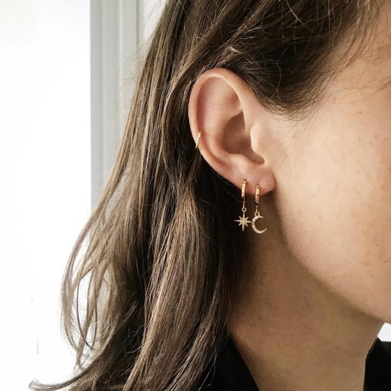 Crescent Moon & Star Asymmetric Earrings - FashionAngelz