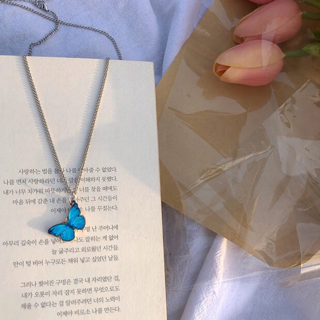 Blue Wing Butterfly Necklace - FashionAngelz