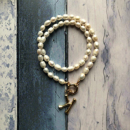 Pearl Initial Necklace - FashionAngelz
