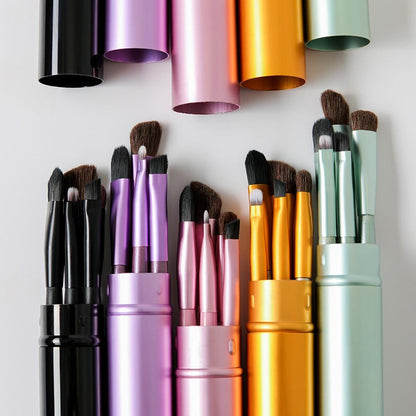 Portable Eyeshadow Brush Kit - FashionAngelz