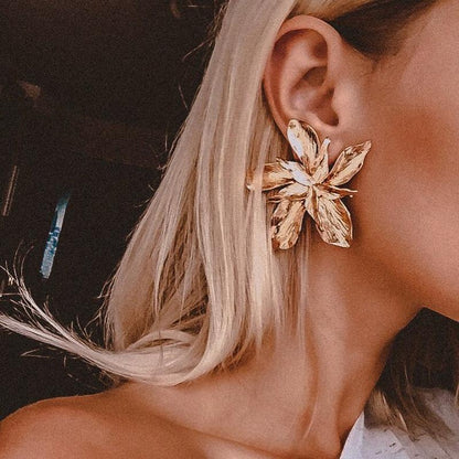 Floral Statement Earrings - FashionAngelz