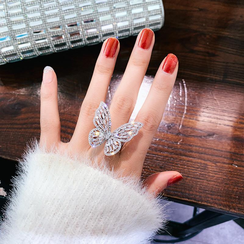 Crystal Butterfly Ring - FashionAngelz