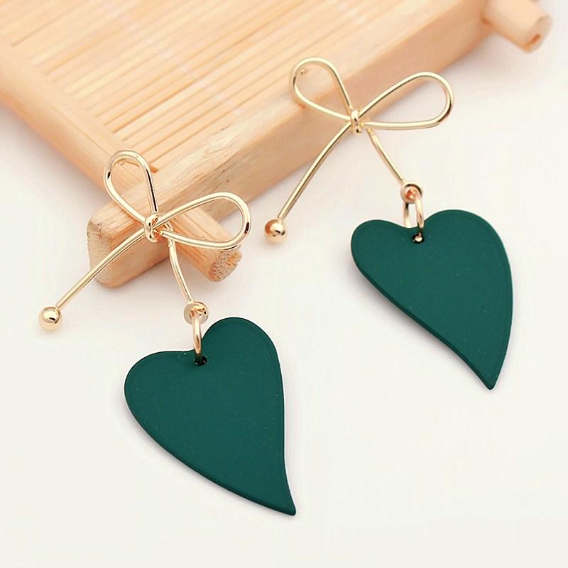Heart Drop Earrings - FashionAngelz
