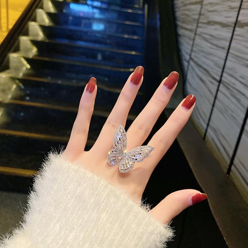 Crystal Butterfly Ring - FashionAngelz