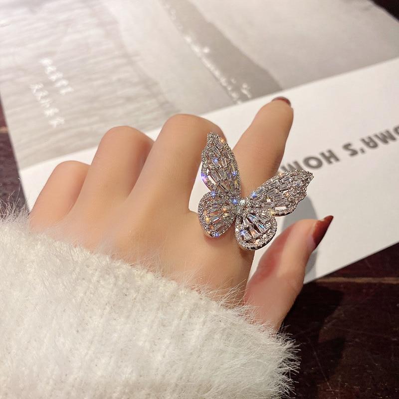 Crystal Butterfly Ring - FashionAngelz