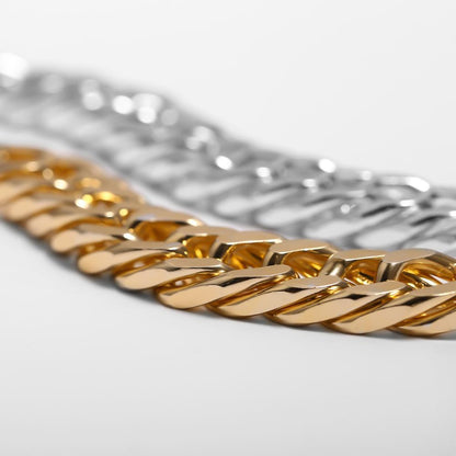 Gold Statement Bracelet - FashionAngelz