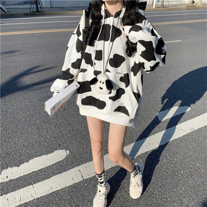 Oversized Cow Print Hoodie Hoodies & Sweatshirts South-City Store 