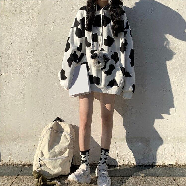 Oversized Cow Print Hoodie Hoodies & Sweatshirts South-City Store 