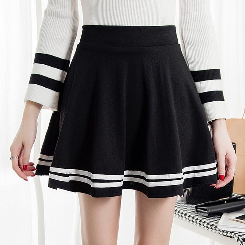 Pleated Skirt - FashionAngelz