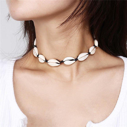 Cowrie Shell Choker - FashionAngelz