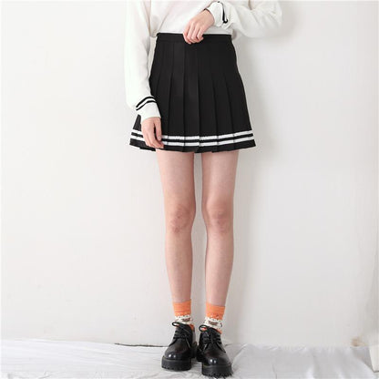 Pleated Skirt - FashionAngelz
