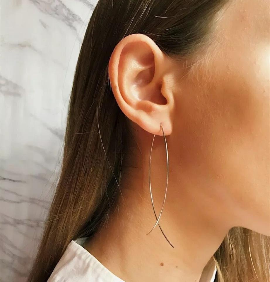 Intertwined Classic Earrings - FashionAngelz