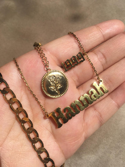 Rose Coin Pendant Necklace - FashionAngelz