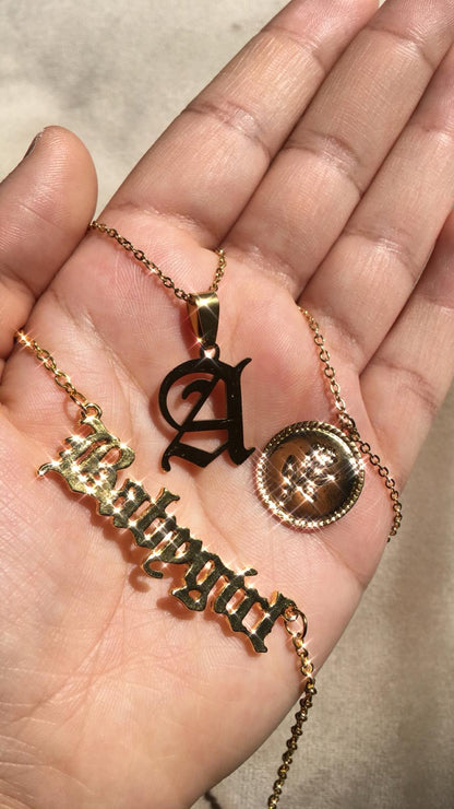 Rose Coin Pendant Necklace - FashionAngelz