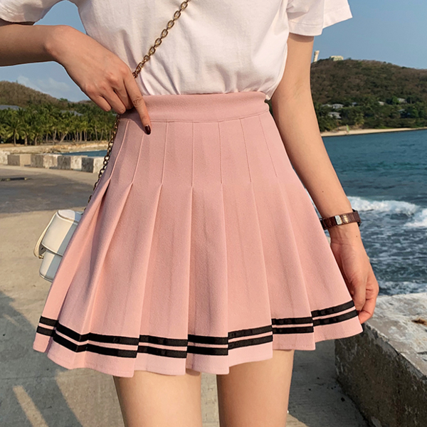 Pleated Skirt - FashionAngelz